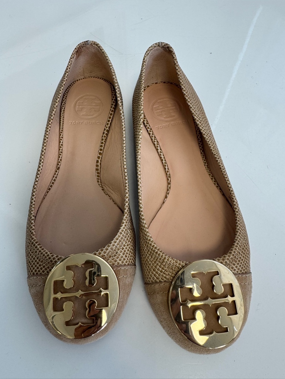 Tory Burch Serena 2 Ballet Flats Beige Logo Medallion Flats